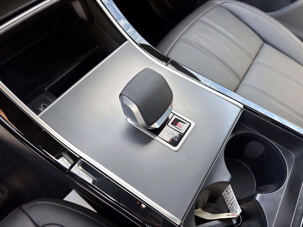 Certified 2026 Land Rover Range Rover Evoque S image 18