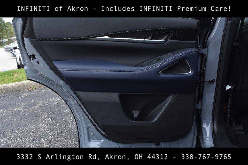 New 2026 INFINITI QX60 Sport w/ Dark Cargo Package image 28