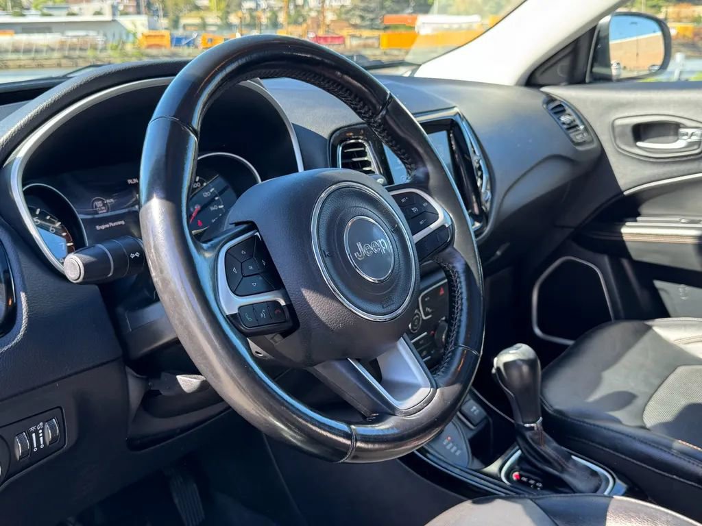 Used 2020 Jeep Compass Limited w/ Safety & Security Group image 8