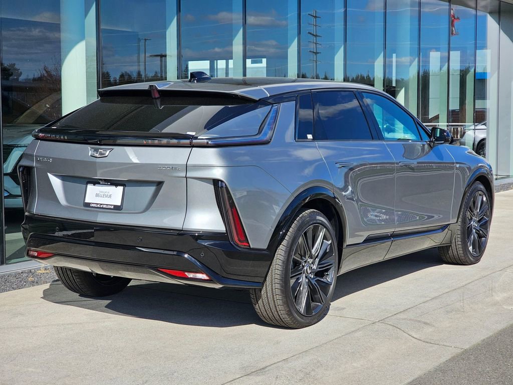 New 2026 Cadillac Lyriq Signature Sport image 5