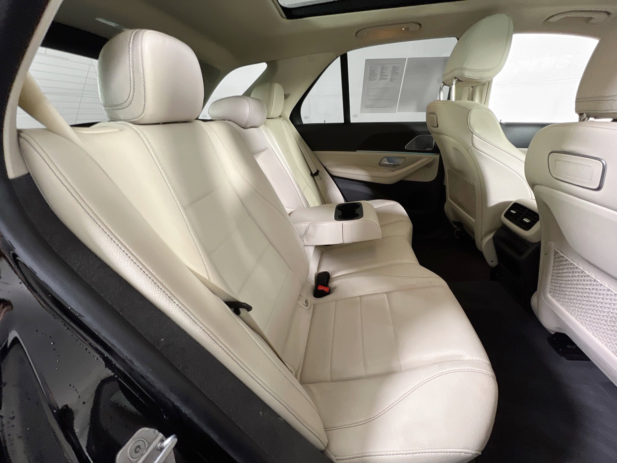 Used 2020 Mercedes-Benz GLE 450 4MATIC image 28