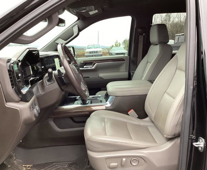 Used 2023 Chevrolet Silverado 1500 RST w/ RST All Star Premium Package image 2