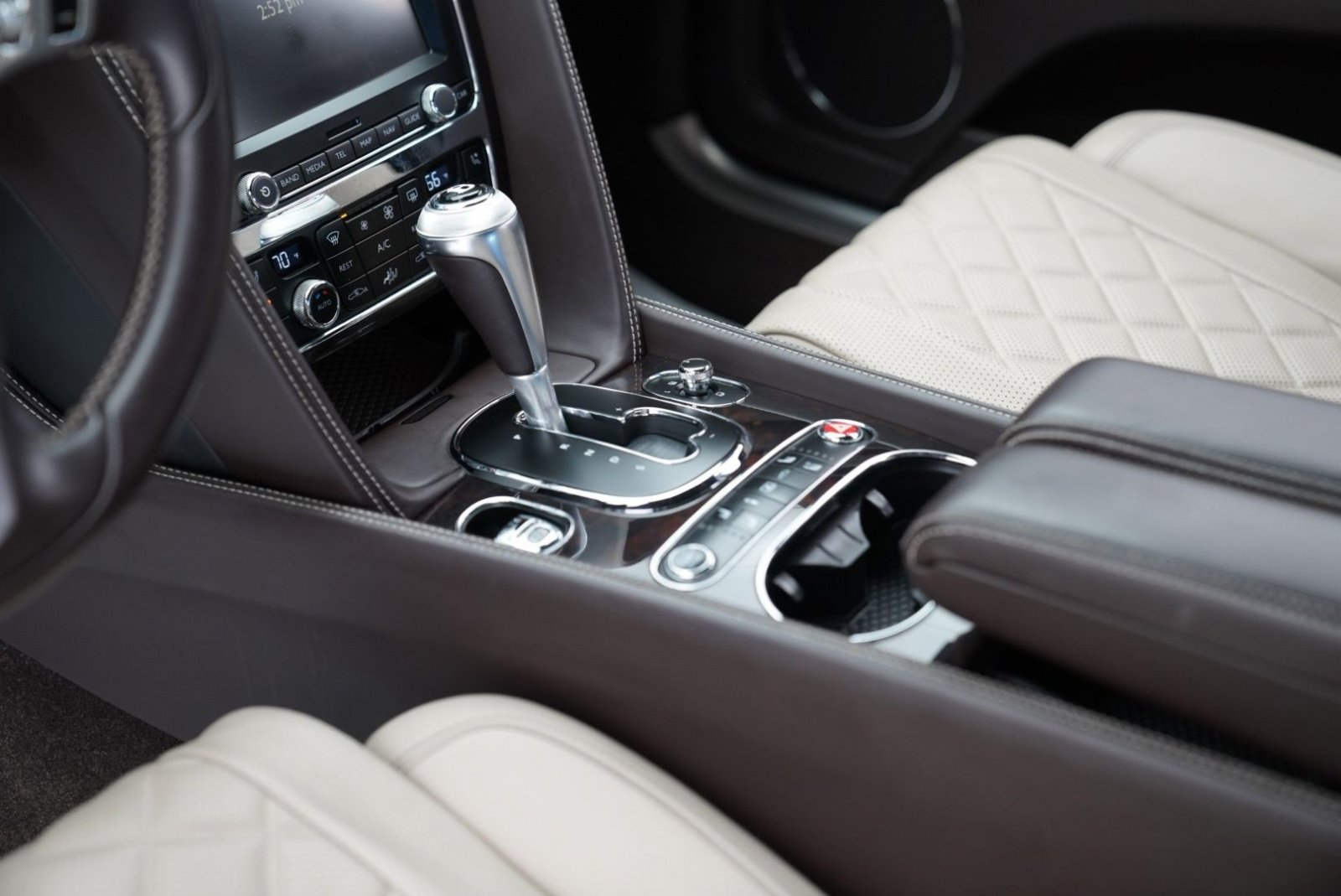 Used 2017 Bentley Flying Spur W12 AWD/4WD image 26