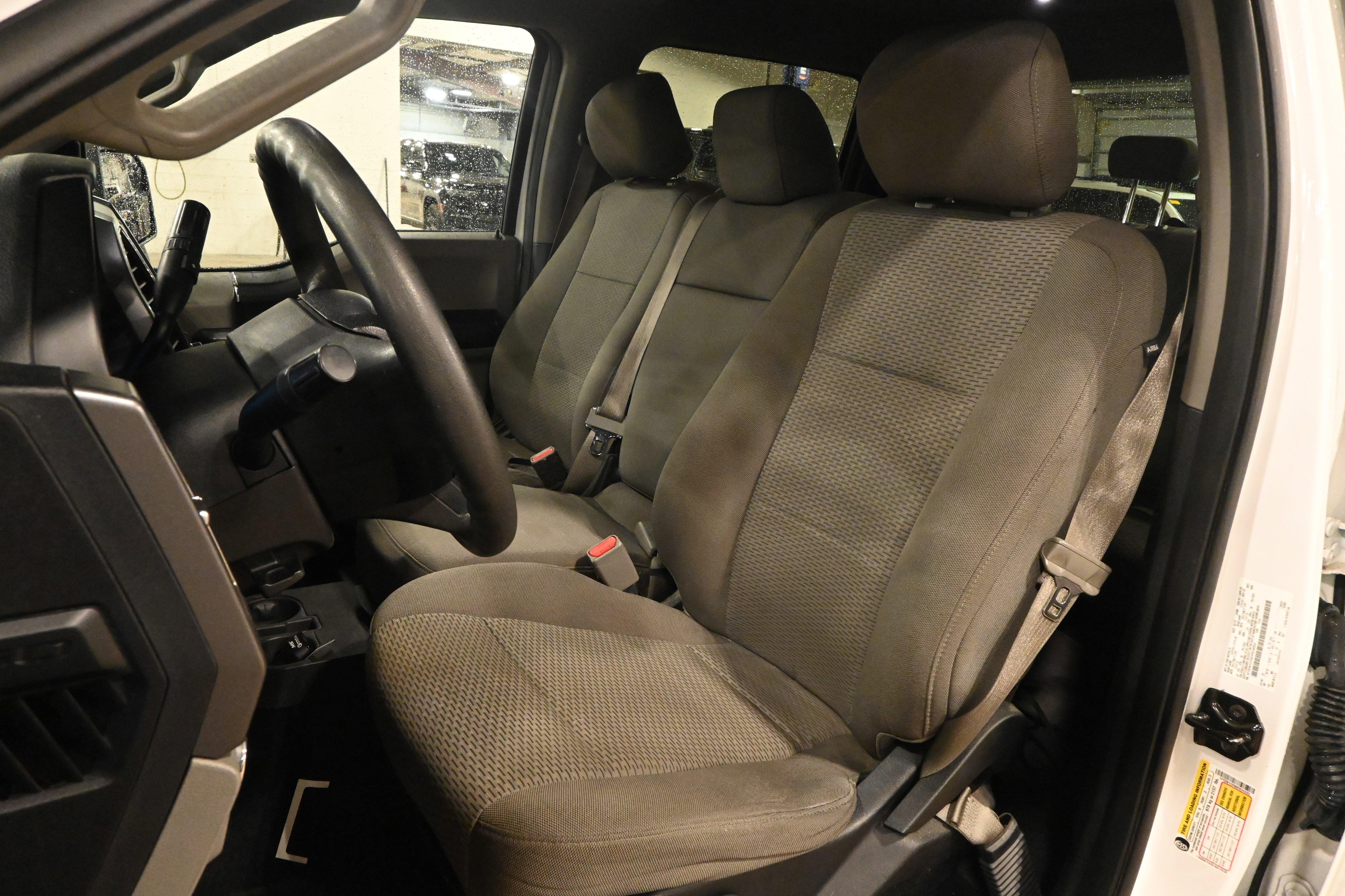 Used 2017 Ford F150 XLT RWD image 12