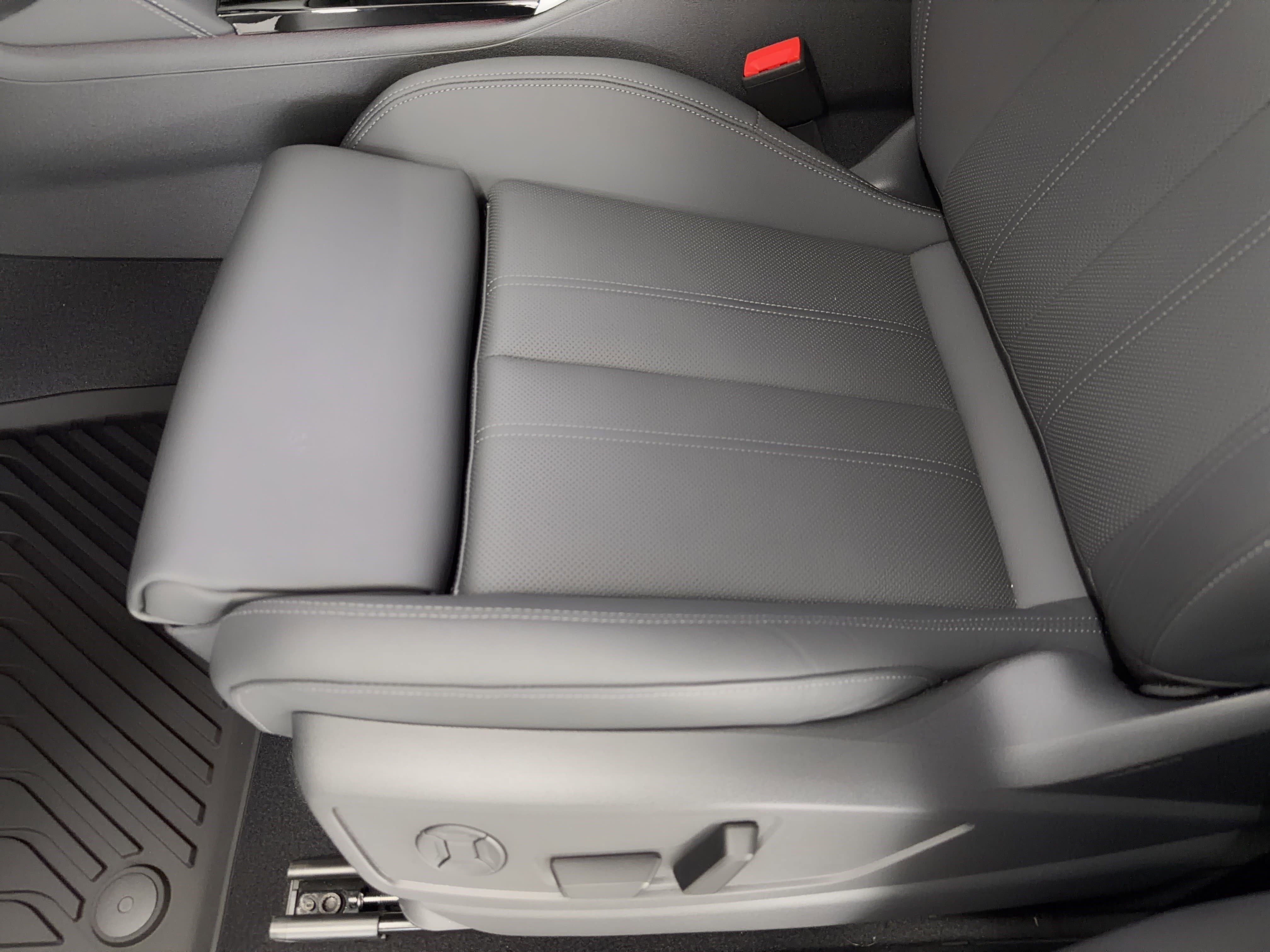 New 2026 Audi Q5 Premium Plus image 16