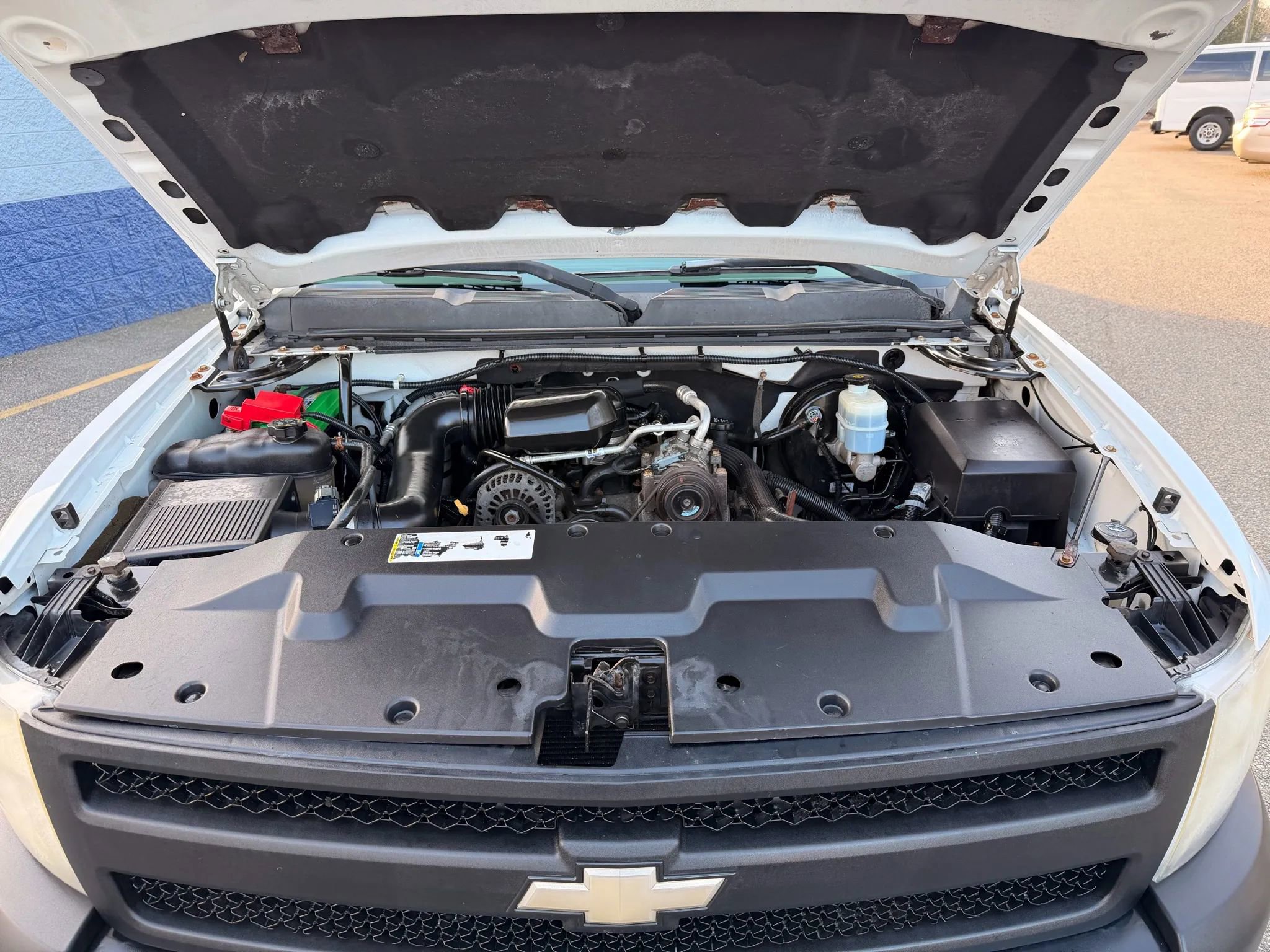 Used 2010 Chevrolet Silverado 1500 W/T image 19