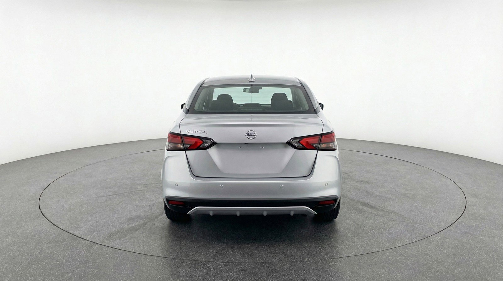 Used 2025 Nissan Versa SV image 7