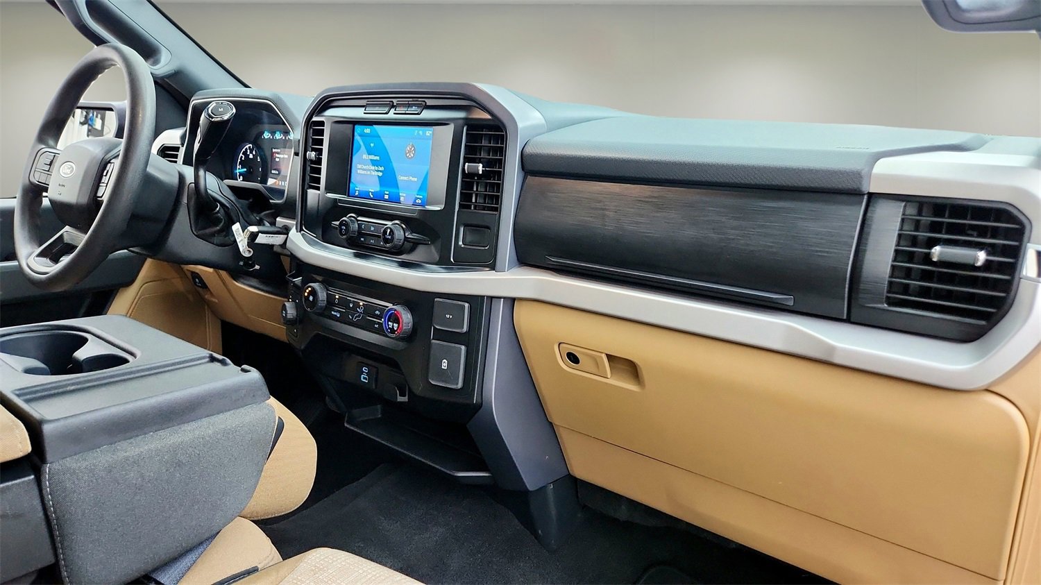 Used 2023 Ford F150 XLT image 24