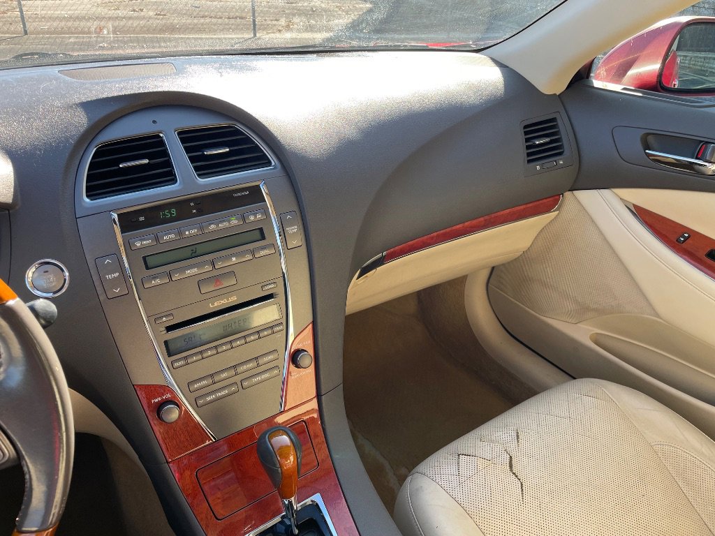 Used 2010 Lexus ES 350 image 37