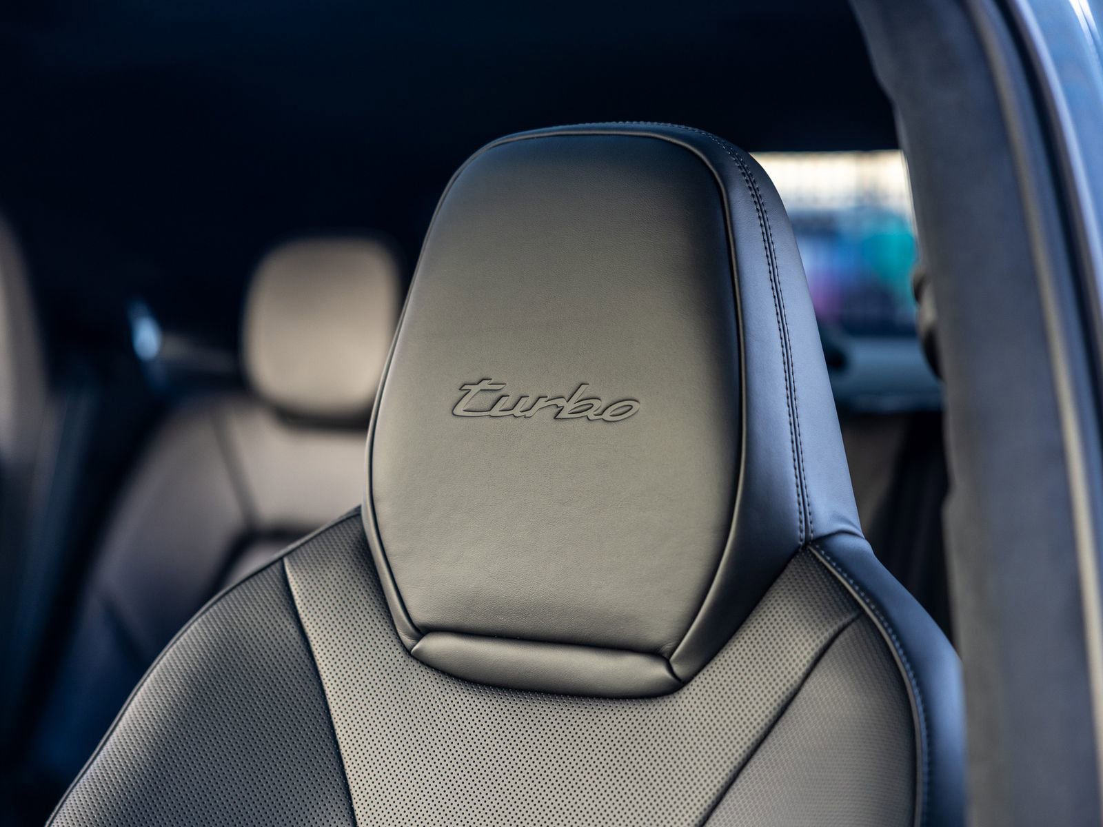 New 2026 Porsche Cayenne Turbo image 46