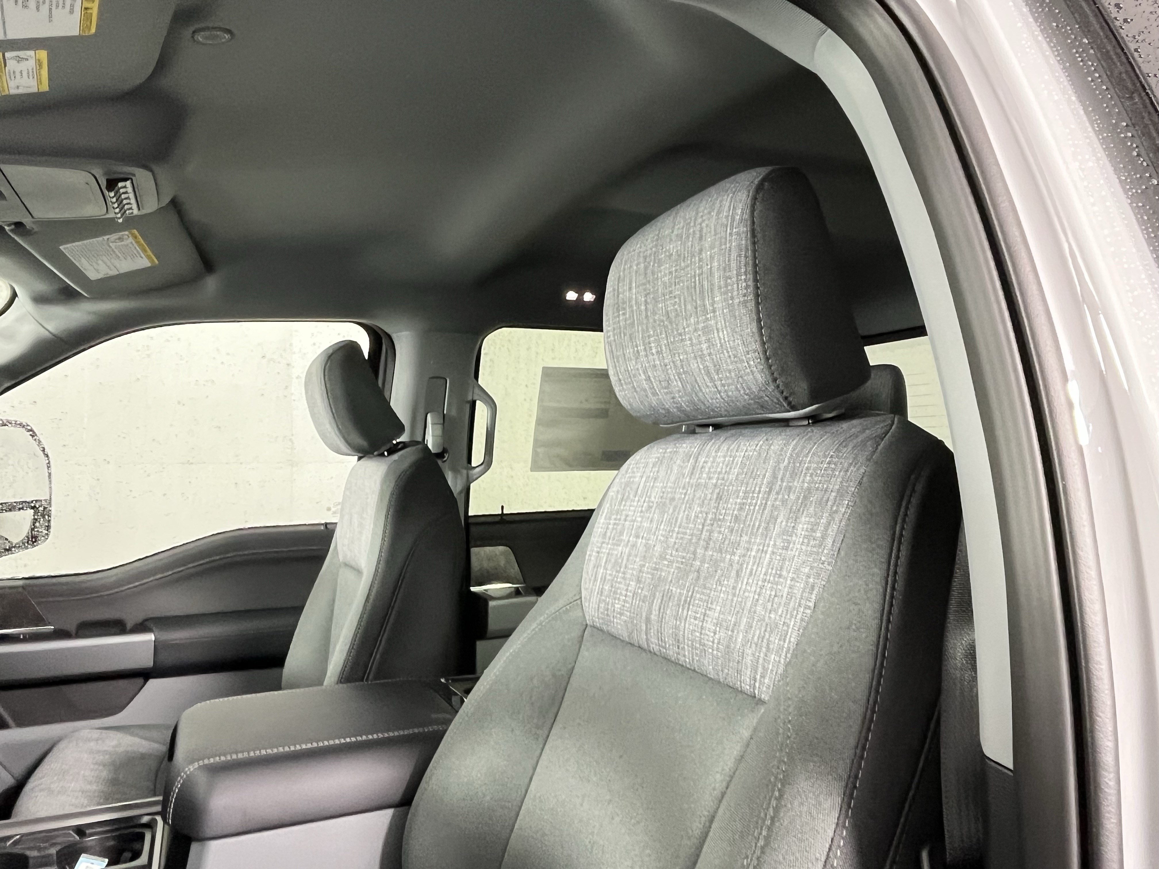 New 2026 Ford F250 XLT w/ XLT Premium Package AWD/4WD image 17
