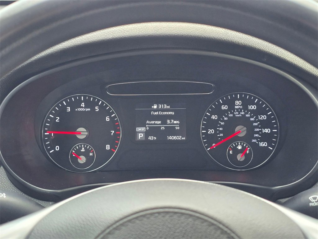 Used 2019 Kia Sorento LX image 16