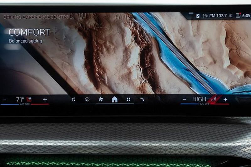 Used 2025 BMW 430i xDrive w/ Premium Package image 30