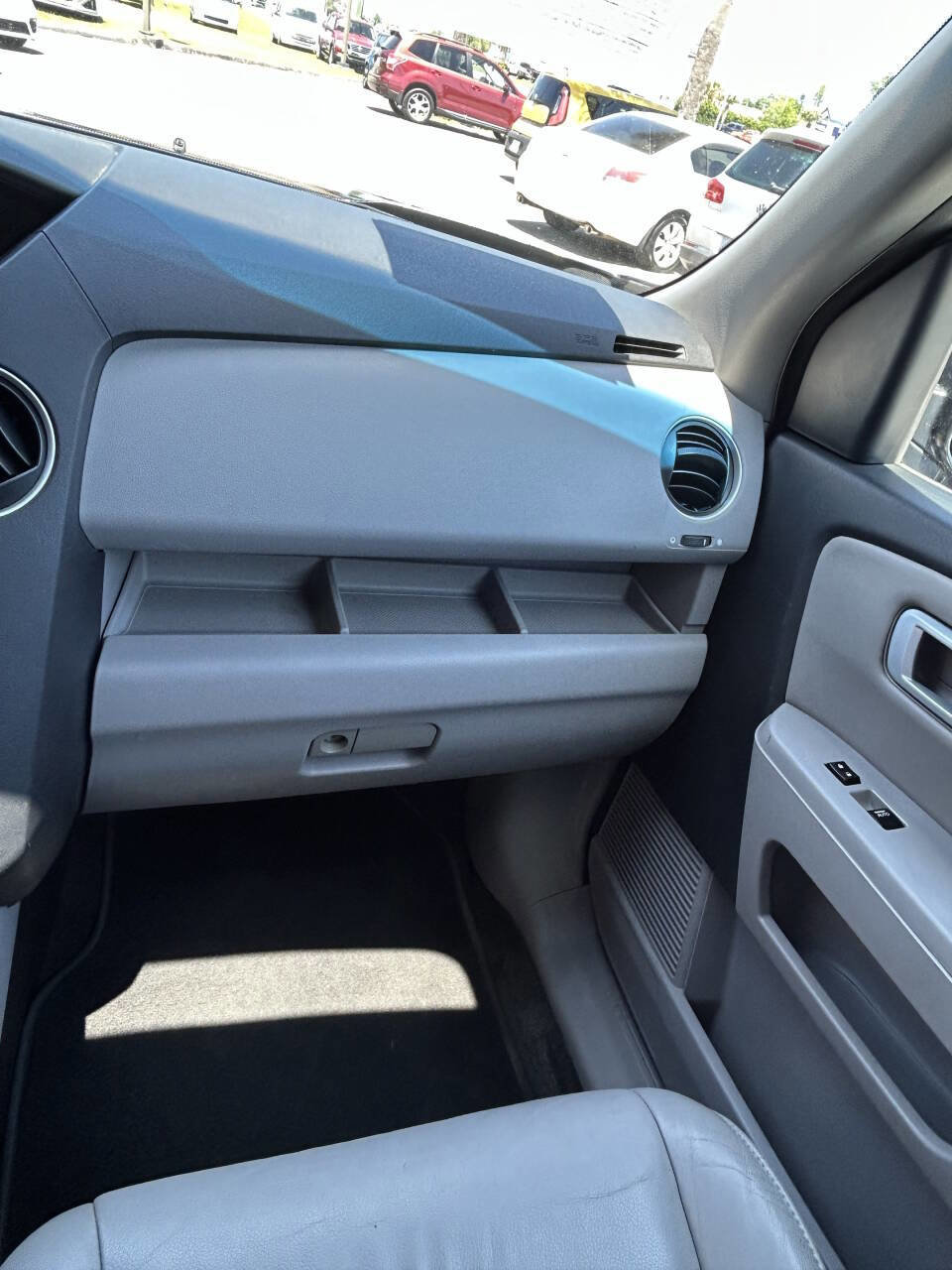 Used 2010 Honda Pilot EX-L image 15