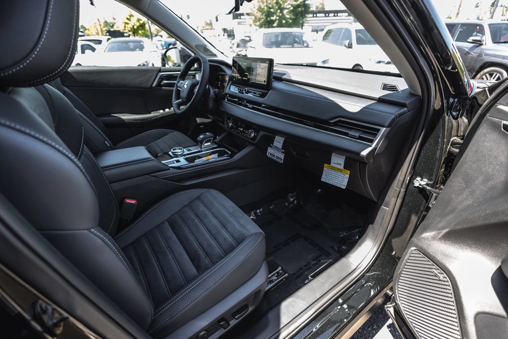 New 2026 Mitsubishi Outlander SE AWD/4WD image 22