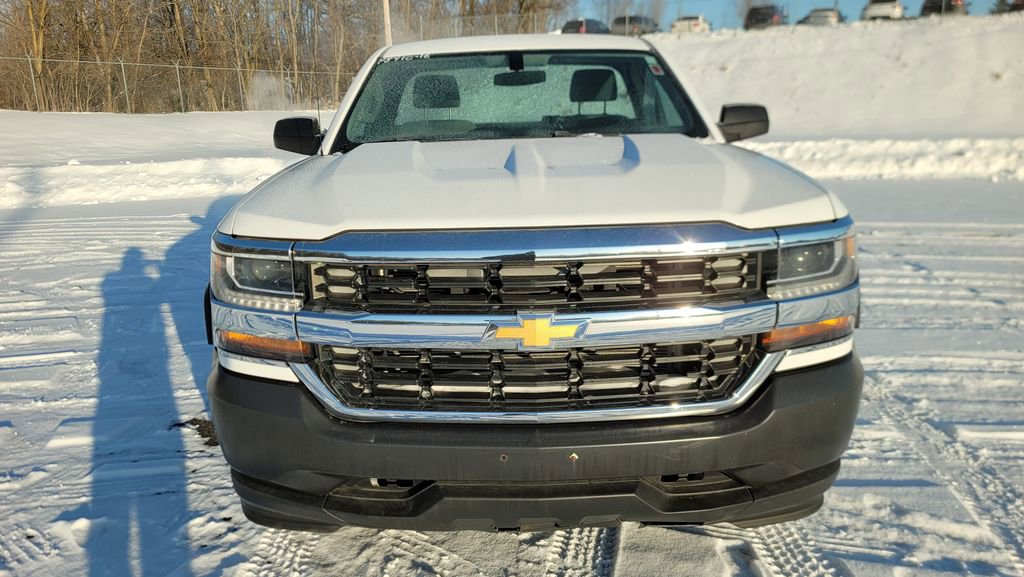 Used 2016 Chevrolet Silverado 1500 W/T w/ Trailering Package image 4