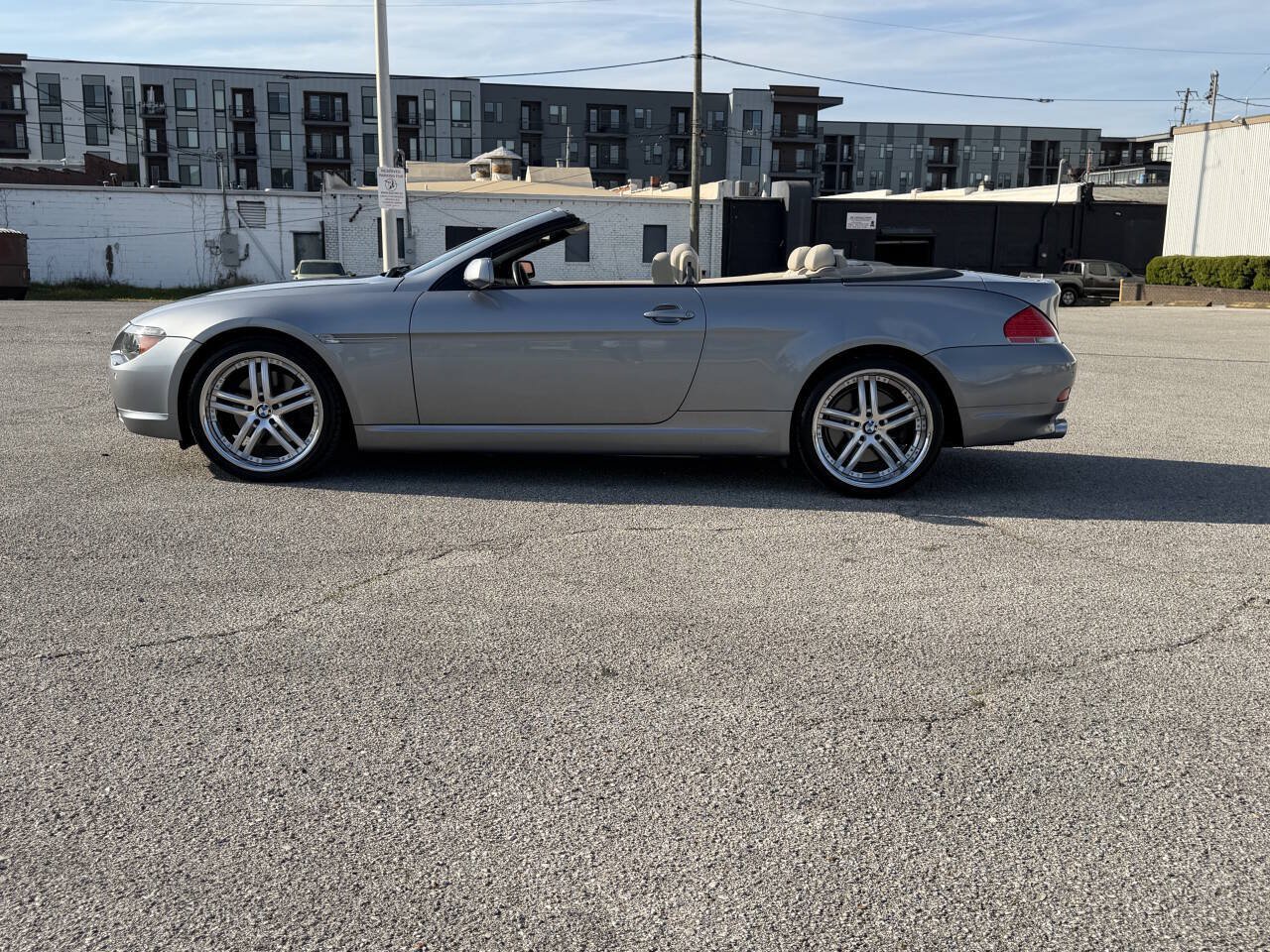 Used 2007 BMW 650i Convertible RWD image 26