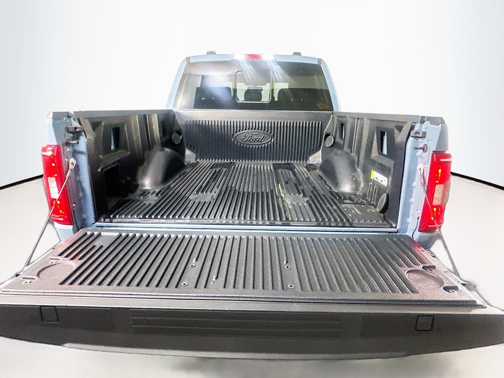 Used 2023 Ford F150 XLT w/ Equipment Group 302A High image 28