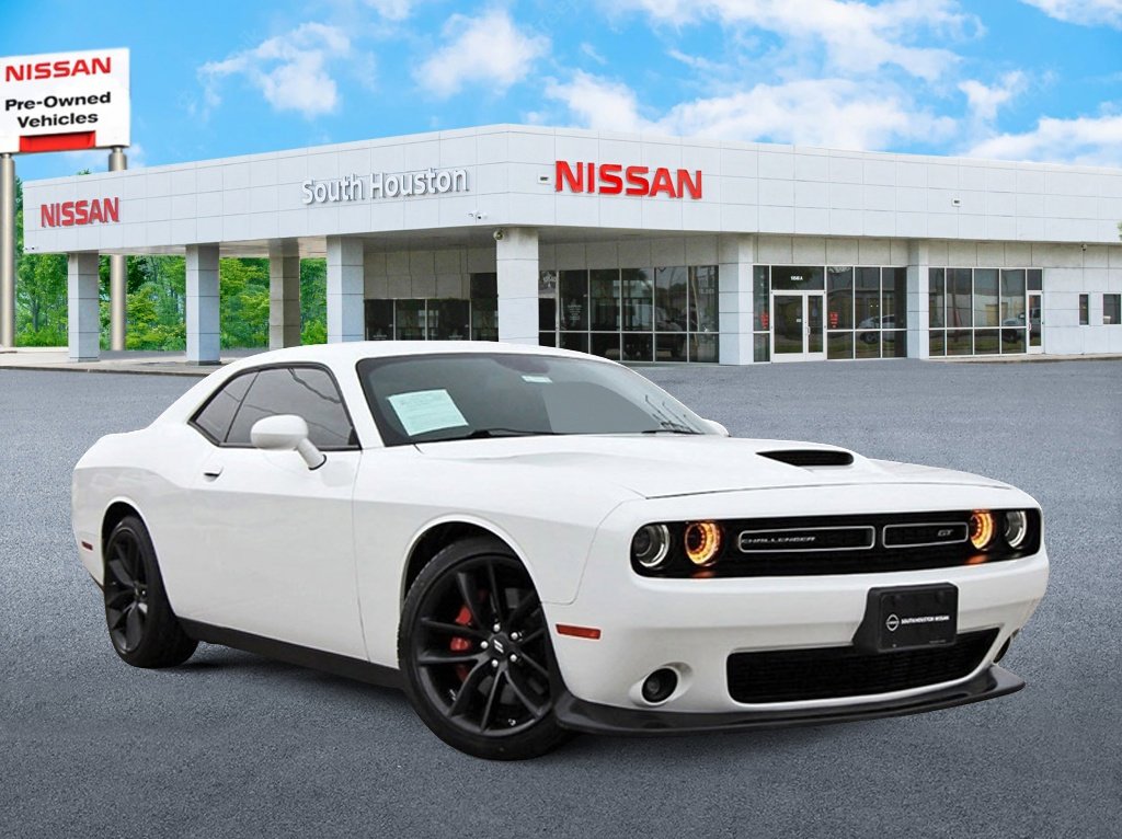 Used 2022 Dodge Challenger GT w/ Performance Handling Group