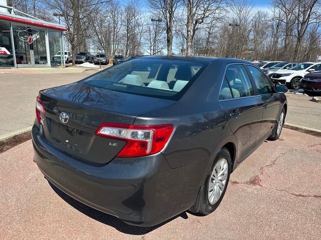 Used 2013 Toyota Camry LE image 5