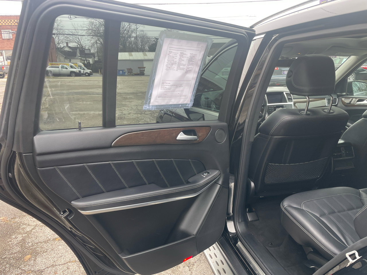 Used 2014 Mercedes-Benz GL 450 4MATIC image 17