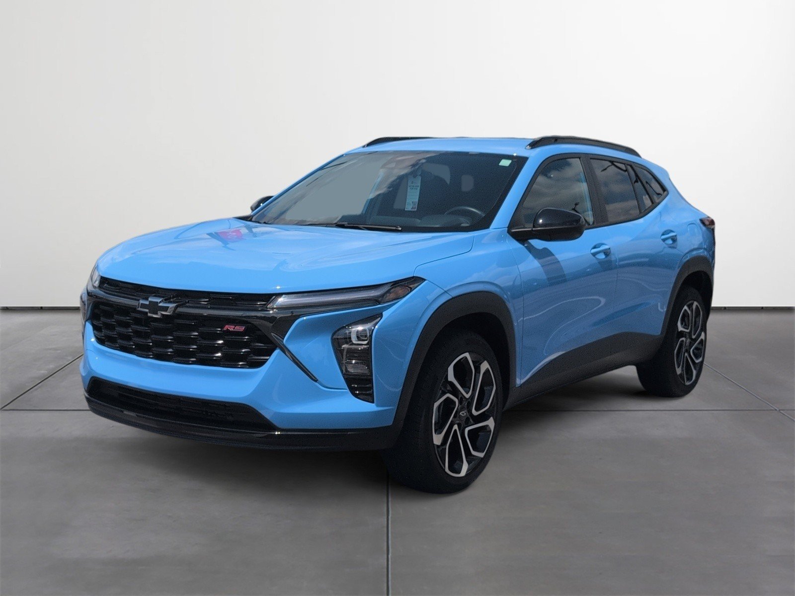 Used 2024 Chevrolet Trax RS w/ Driver Confidence Package FWD image 2