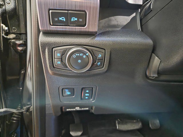 Used 2020 Ford F350 Limited w/ FX4 Off-Road Package image 41