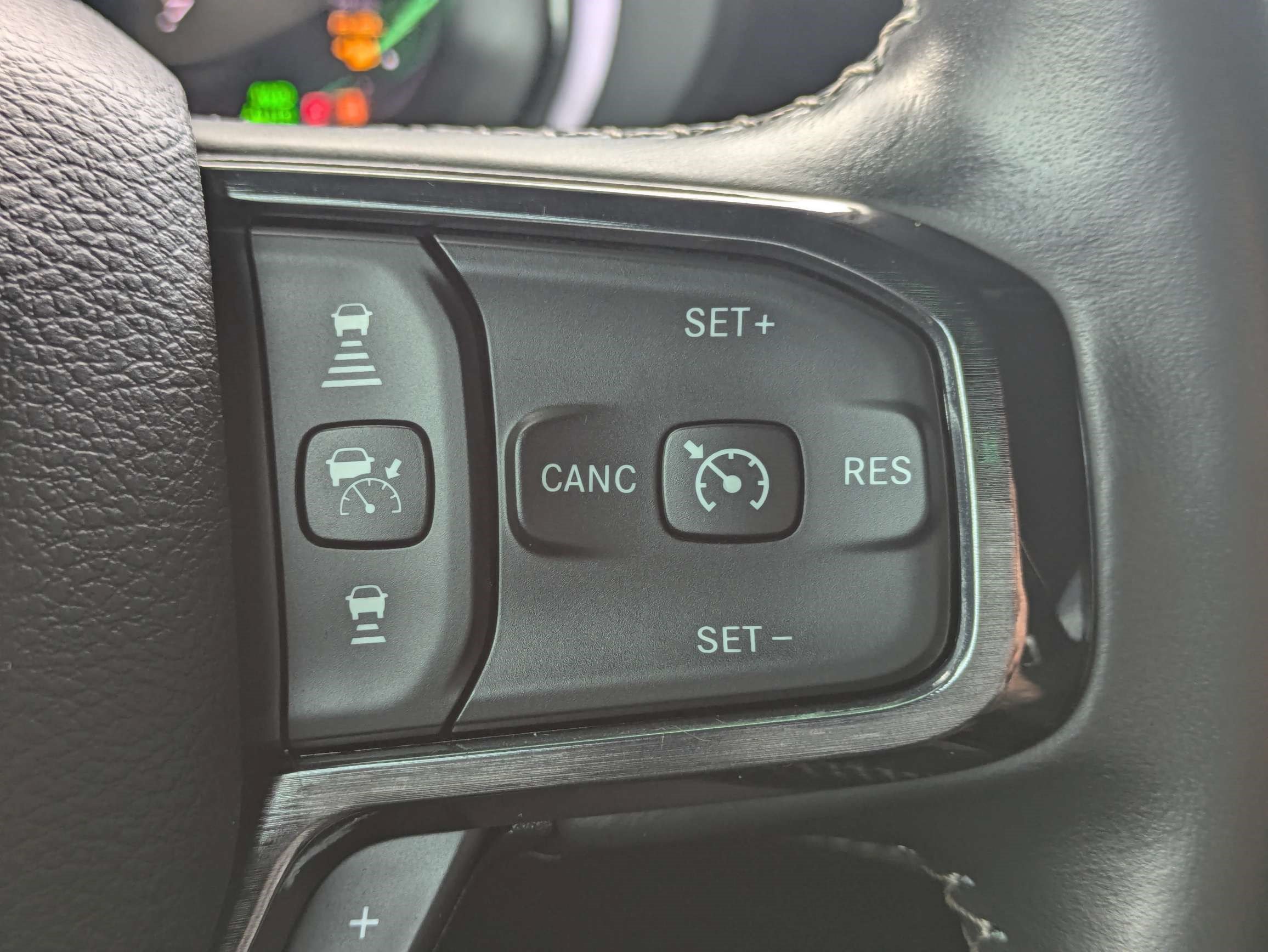 Used 2023 RAM 1500 Limited AWD/4WD image 24
