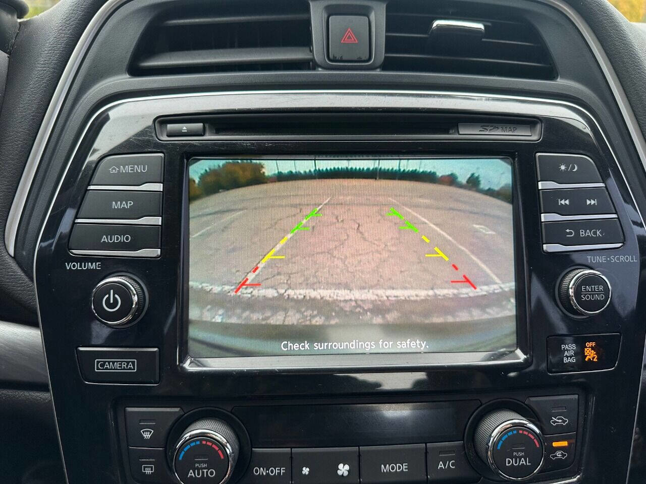 Used 2016 Nissan Maxima 3.5 SV image 29