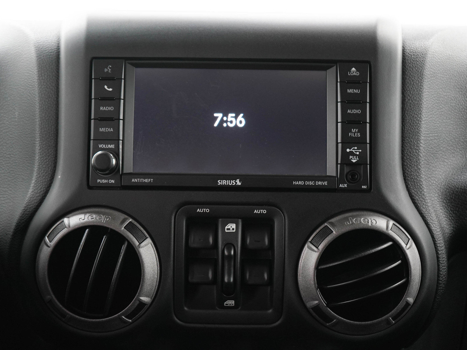 Used 2015 Jeep Wrangler Unlimited Sport w/ Quick Order Package 24S AWD/4WD image 17
