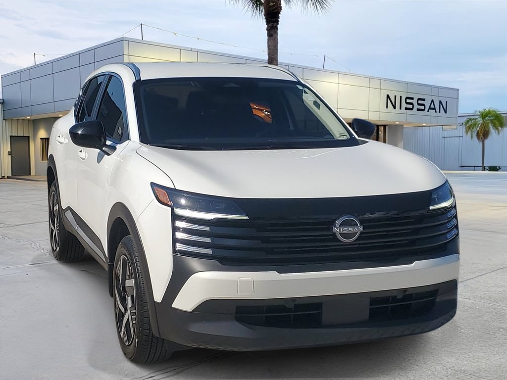 Used 2026 Nissan Kicks SV w/ Illumination Package FWD image 8