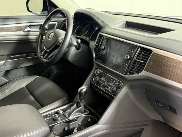 Used 2018 Volkswagen Atlas SEL AWD/4WD image 32