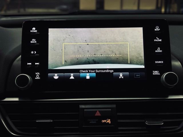 Used 2018 Honda Accord Touring image 36
