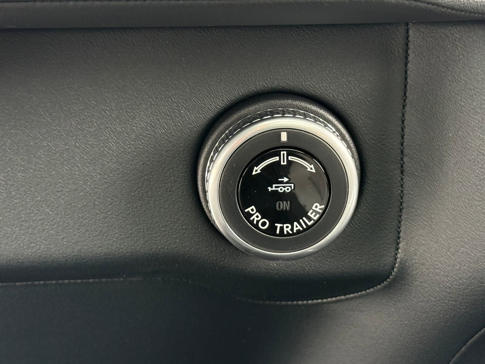 New 2026 Lincoln Navigator L Reserve AWD/4WD image 30