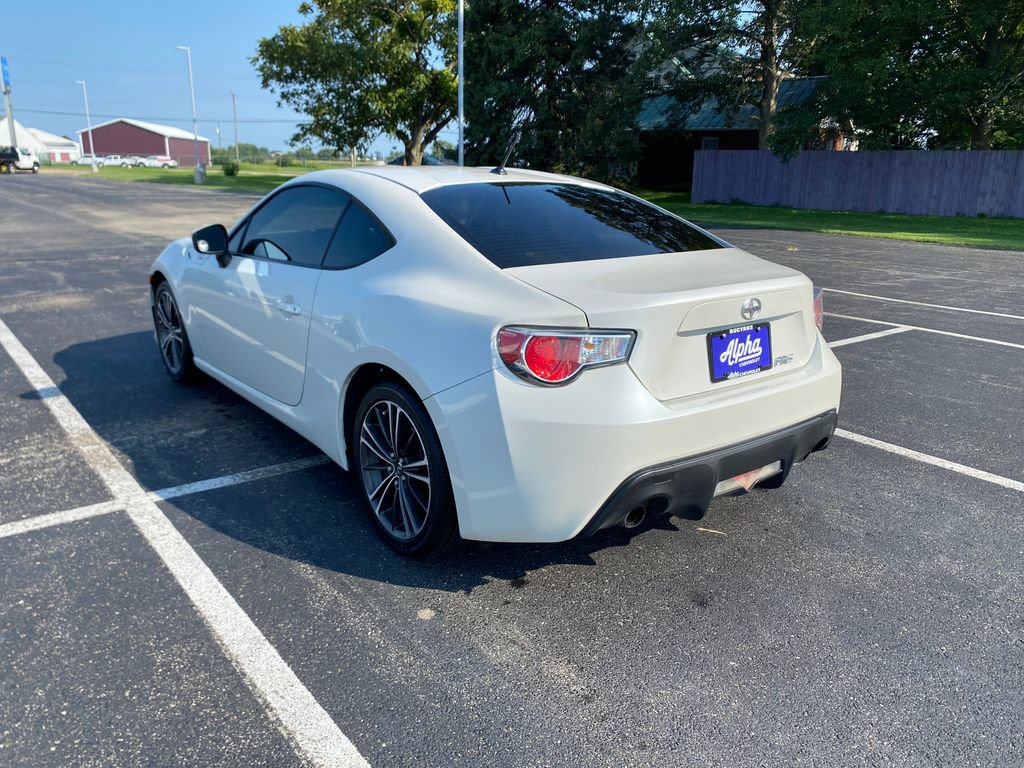Used 2014 Scion FR-S RWD image 5