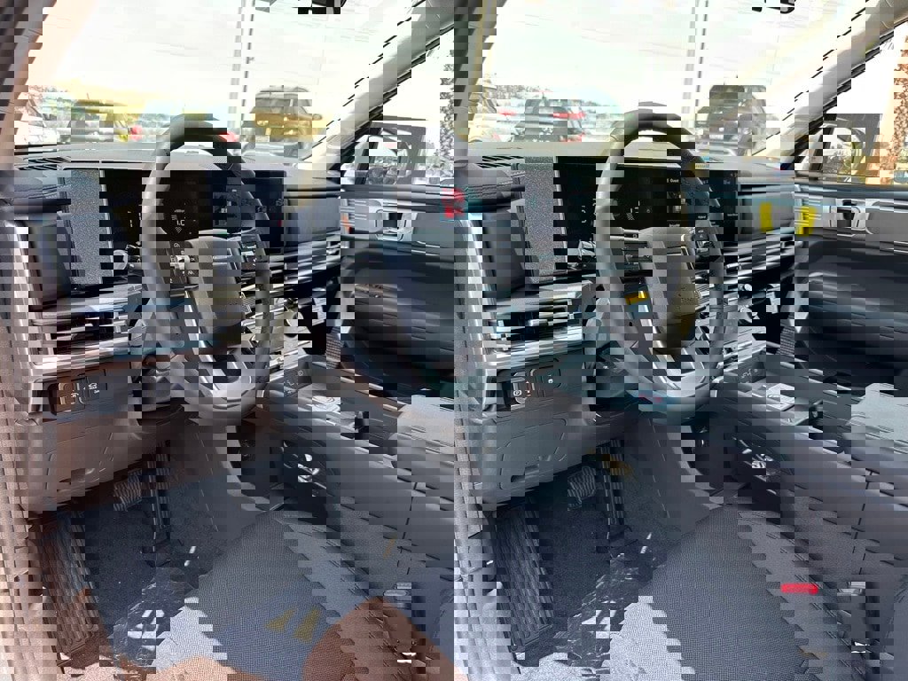 New 2026 Hyundai Santa Fe SE image 13