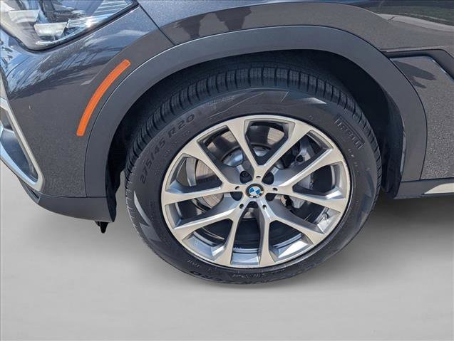 Certified 2023 BMW X6 xDrive40i w/ Luxury Seating Package image 25
