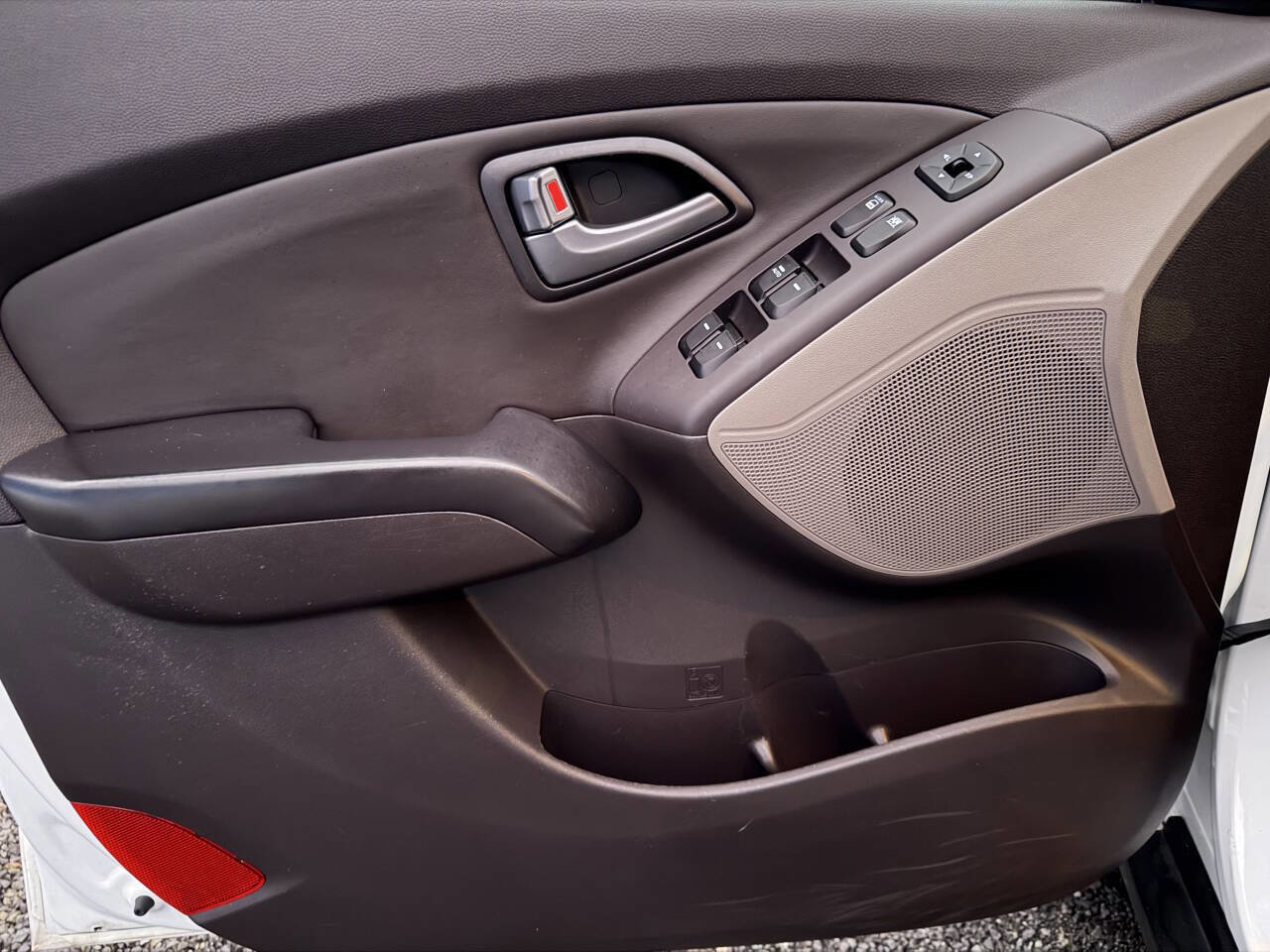 Used 2015 Hyundai Tucson SE image 13