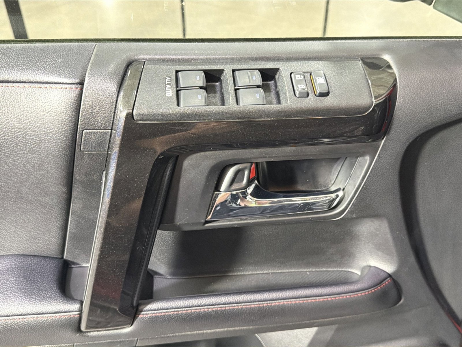Used 2024 Toyota 4Runner TRD Off-Road Premium AWD/4WD image 51