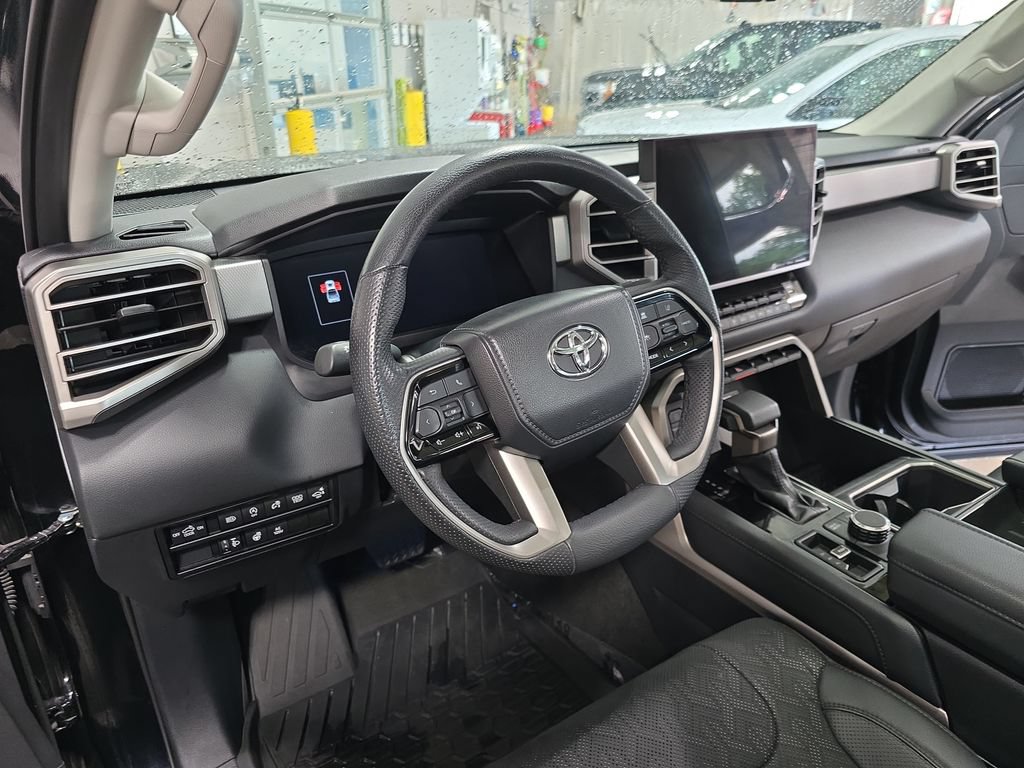 Used 2024 Toyota Tundra Limited AWD/4WD image 16