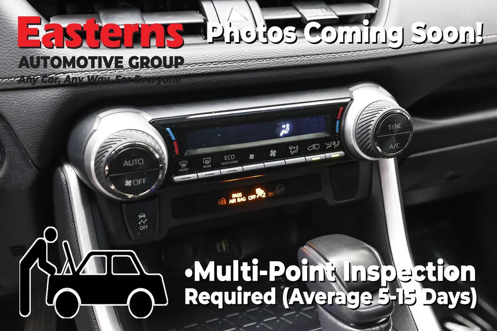 Used 2024 Toyota RAV4 XLE AWD/4WD image 19