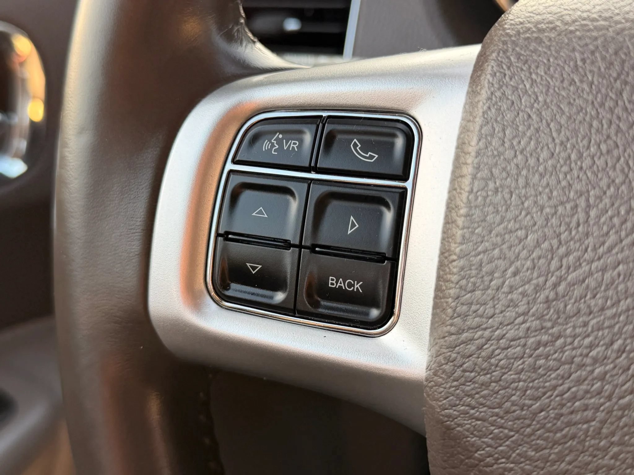 Used 2011 Dodge Durango Crew AWD/4WD image 37