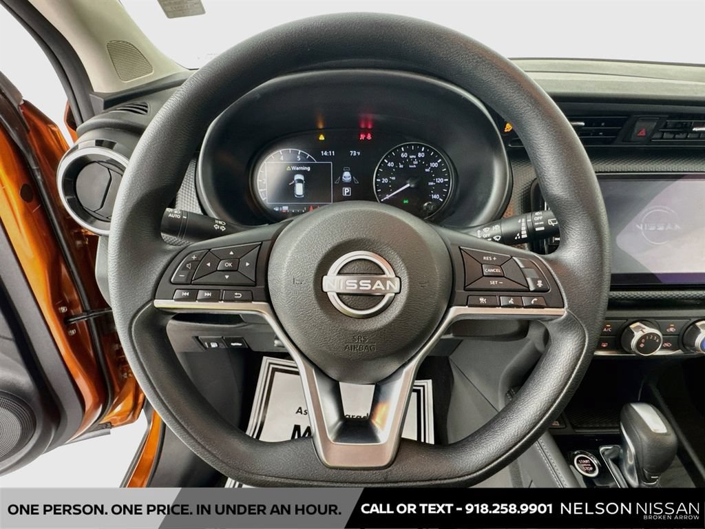Used 2023 Nissan Kicks SV FWD image 11
