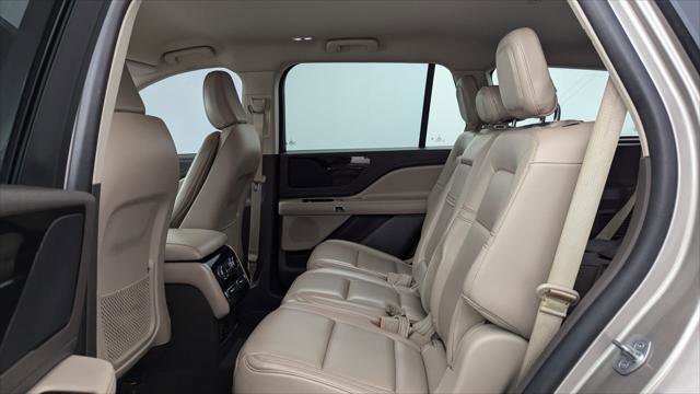 Used 2021 Lincoln Aviator 2WD image 16