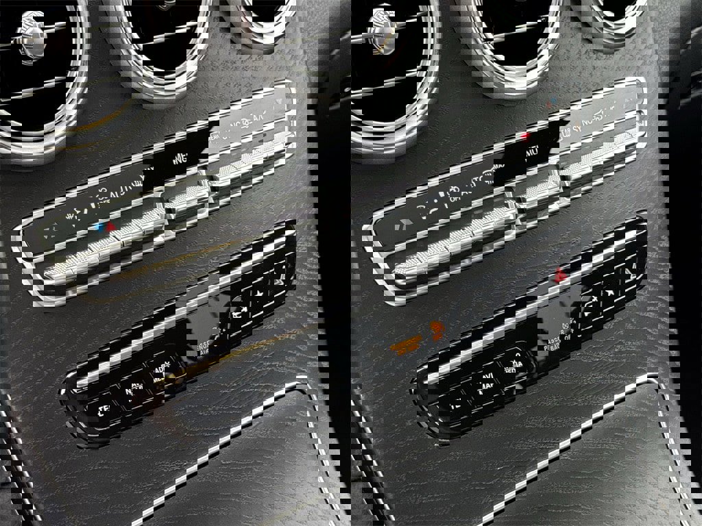 Used 2022 Mercedes-Benz GLC 300 image 19