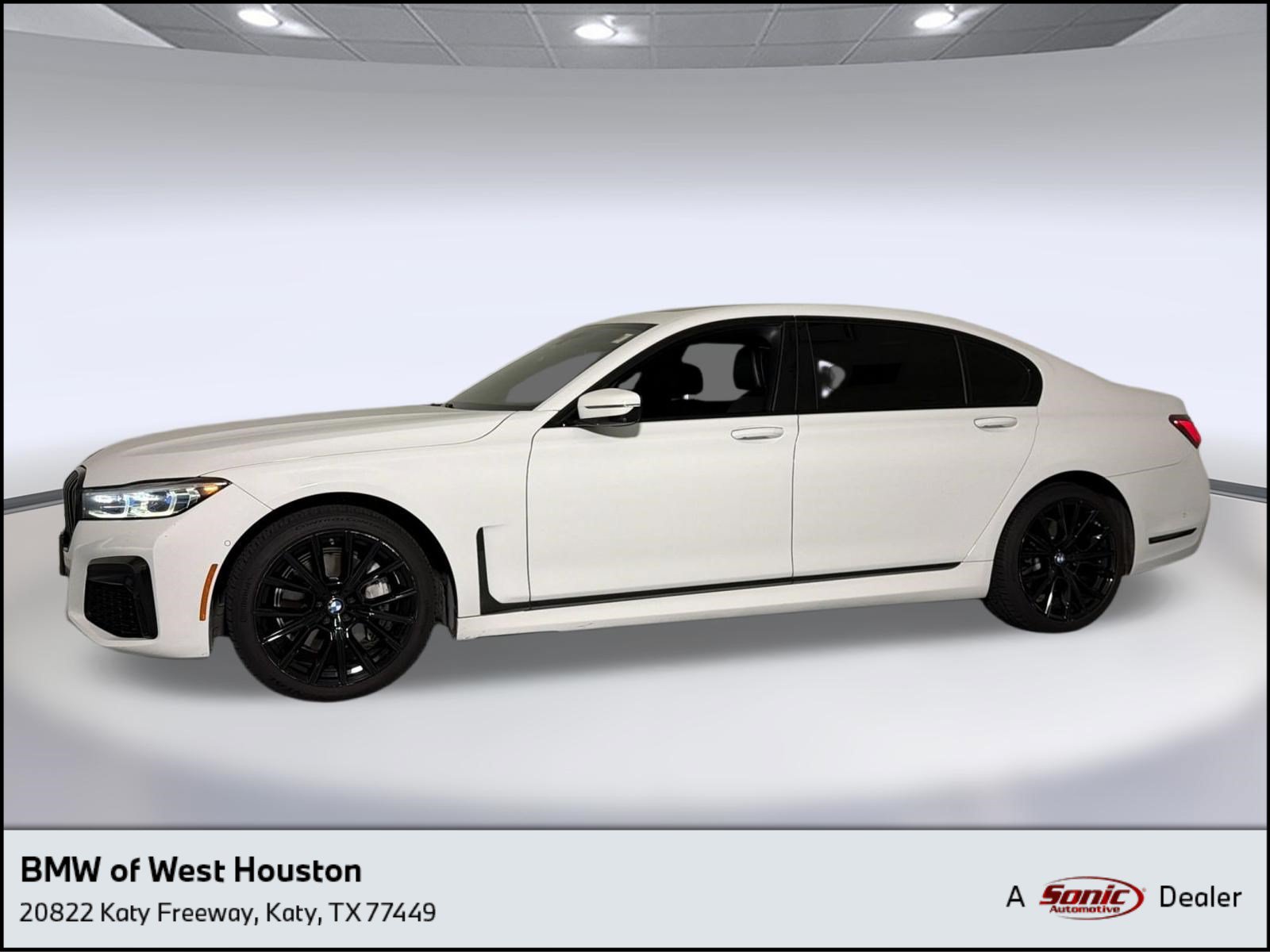 Used 2020 BMW 740i xDrive w/ M Sport Package AWD/4WD image 1