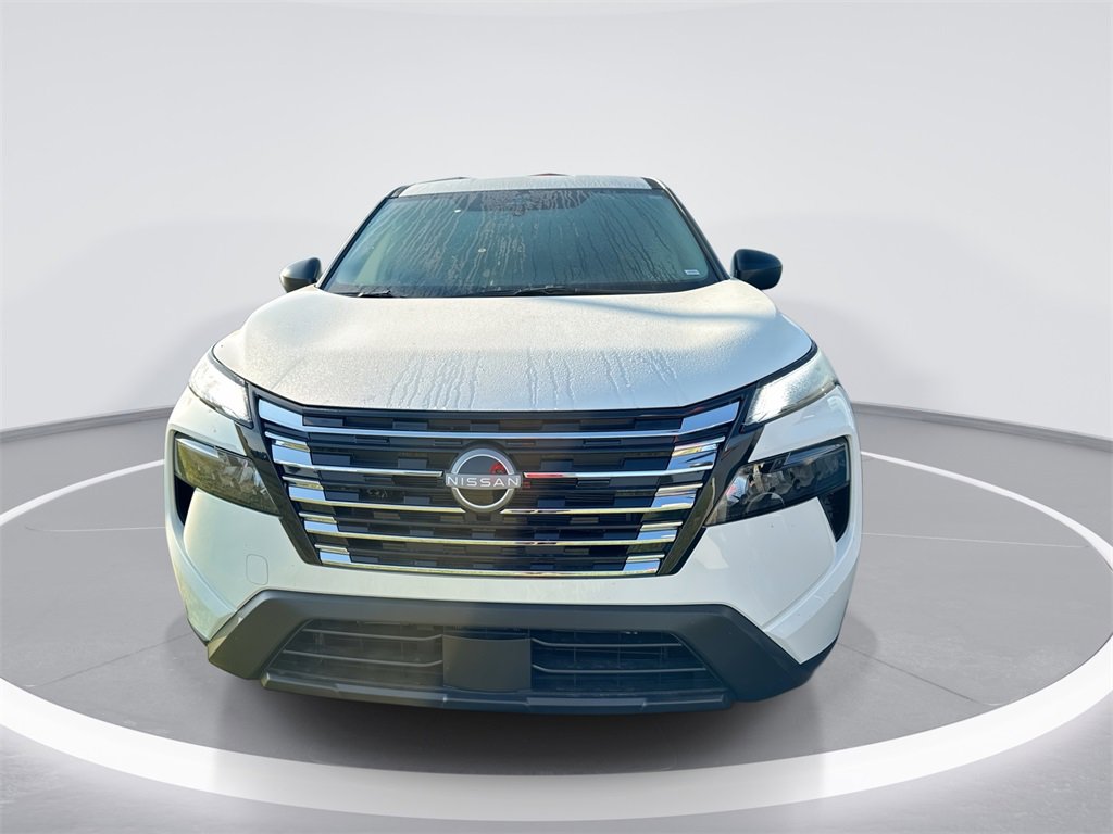 New 2026 Nissan Rogue S image 3