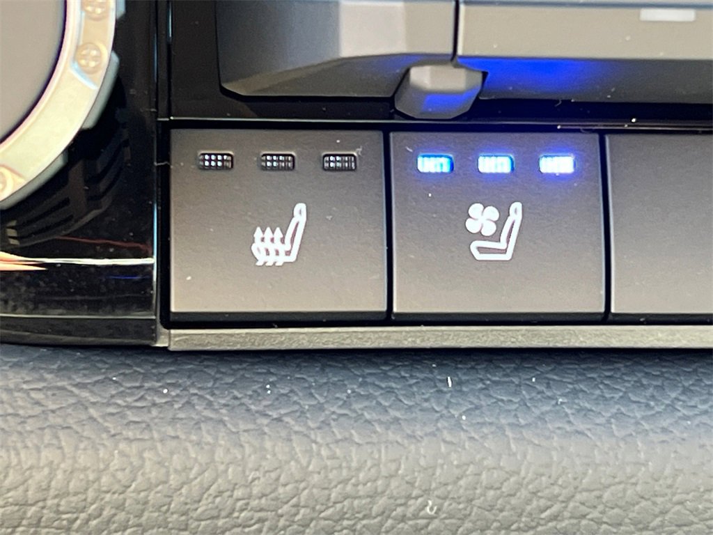 New 2026 Toyota Tundra Limited image 30