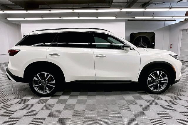 Used 2023 INFINITI QX60 Luxe AWD/4WD image 15