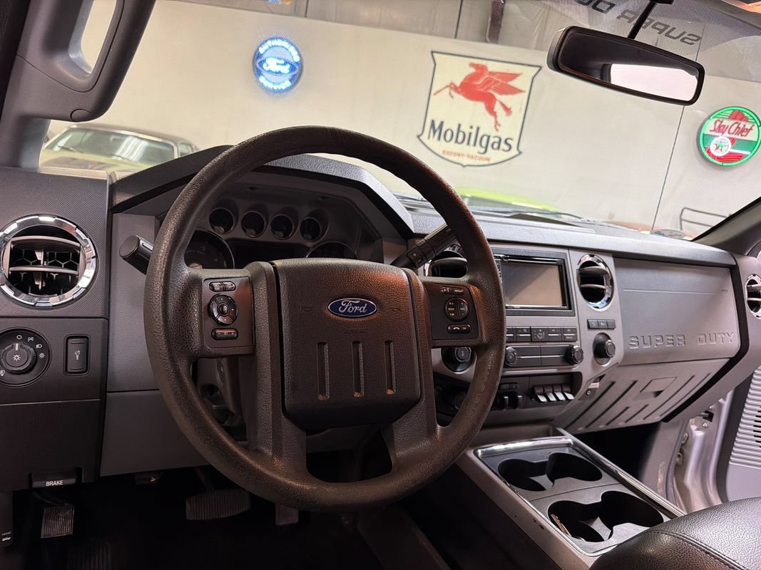 Used 2016 Ford F250 XLT w/ XLT Value Package AWD/4WD image 26